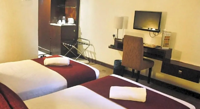 Номер Superior The Grand Puteri Hotel