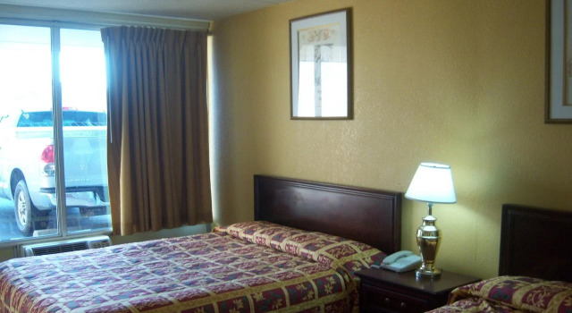 Budgetel Inn & Suites, Varaa Mini-hotelli Rockingham 