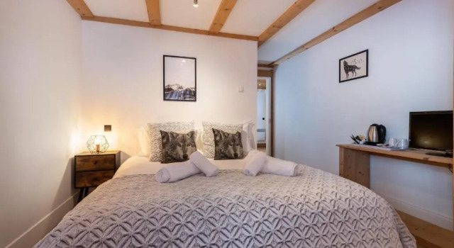 Апартаменты с 2 комнатами Yeti Lodge Chalets & Apartments