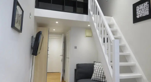 Студия 22 43 Clanricarde Gardens Studio