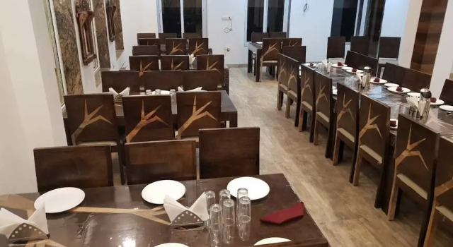 Hotel Palace Rajkumbha, Забронировать Отель Отели штата Раджастхана с бассейном, Бассейн