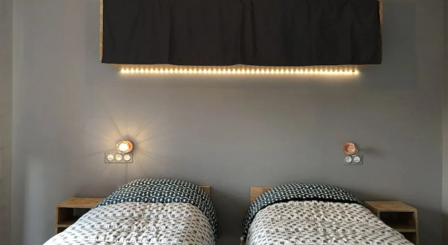 Share And Cheers Hostel, Забронировать Хостел Отели Руана с парковкой, рядом с Музей Флобера и истории медицины, Парковка