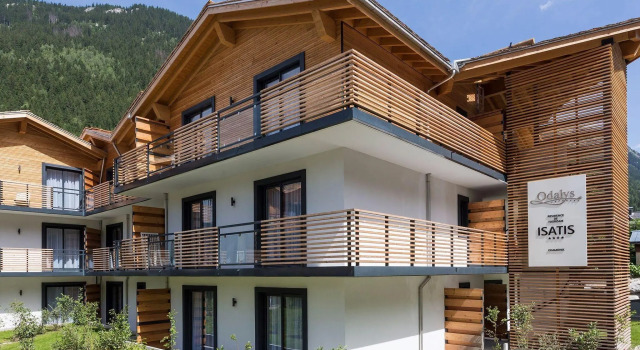 Comfortably furnished apartment in an attractive town