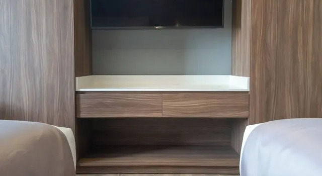 Четырёхместный номер Standard с видом на город Sheraton Guadalajara Expo