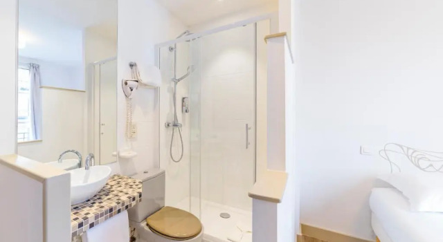 Одноместный номер Standard Hotel Korner Eiffel