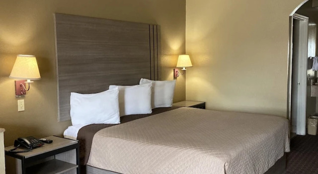 Номер Standard Lotus Inn