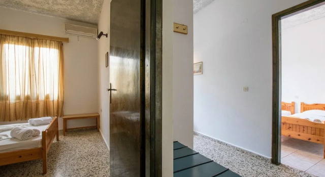 Апартаменты Zygos Apartments