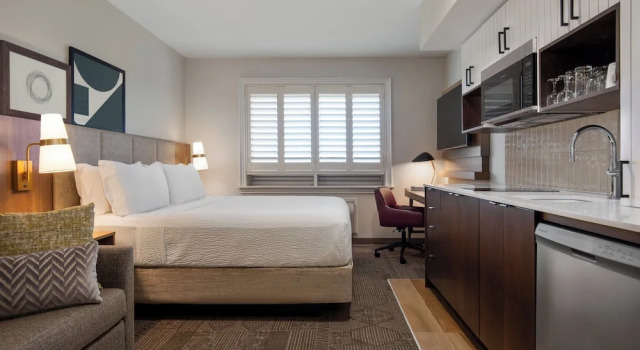 Люкс Staybridge Suites St Catharines Conf Ctr by IHG