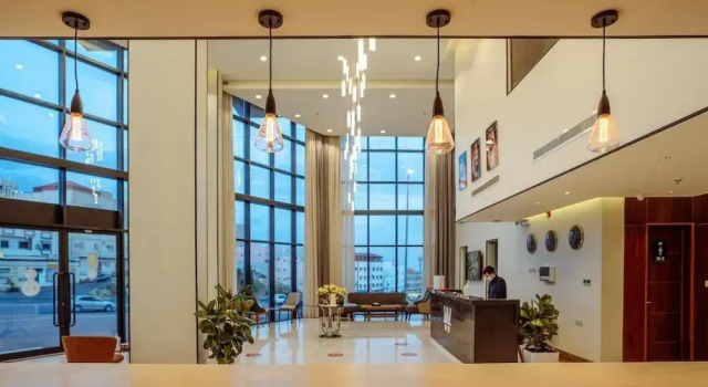 W-Suites Al Souda