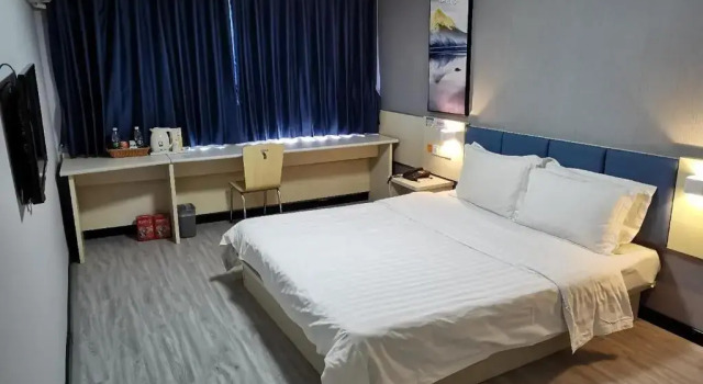 Двухместный номер Standard 7Days Inn Xian North Street Subway Station Lianhu Park