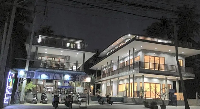 Le Grand bleu Hotel