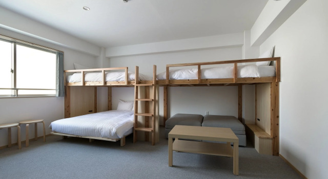 RIVERSIDE HOSTEL YuRaRiver Susaki, Забронировать Хостел Хаката , рядом с Daimaru Fukuoka Tenjin