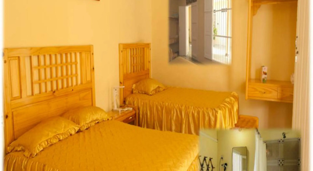 Hostal Durans Guest House