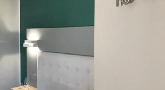 Семейный номер Standard с видом на море Hotel La Calanque
