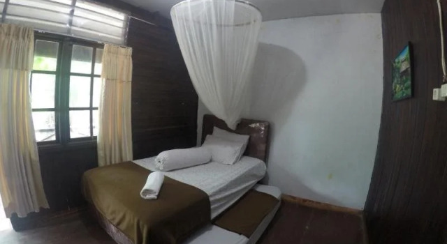 Cormasiwin Resort Mangrove, Buchen Sie Resort Waisai Westpapua