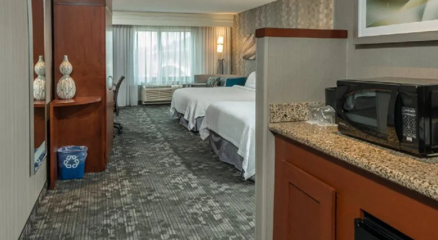 Четырёхместный номер Standard Courtyard Bangor