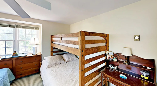 63 Harbor Road House 4 Bedrooms 3 Bathrooms Home, Забронировать Дом для отпуска Хайаннис Полуостров Кейп-Код
