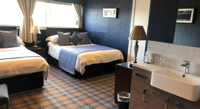 Четырёхместный семейный номер Standard Inverlea Guest House