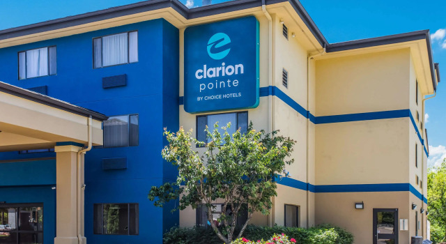 Clarion Pointe Franklin - Nashville Area, Buchen Sie Hotel Franklin Tennessee