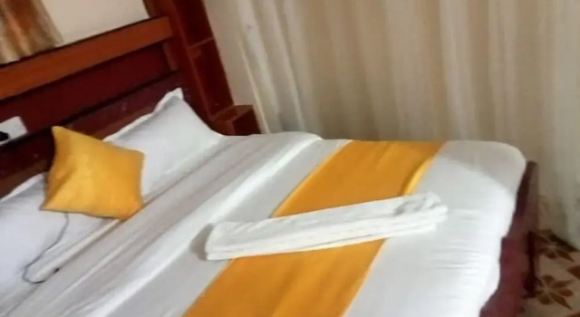 Sweet Bargain Hotel