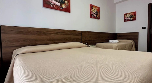 Трёхместный номер Standard с балконом и с видом на бассейн Hotel Soleado