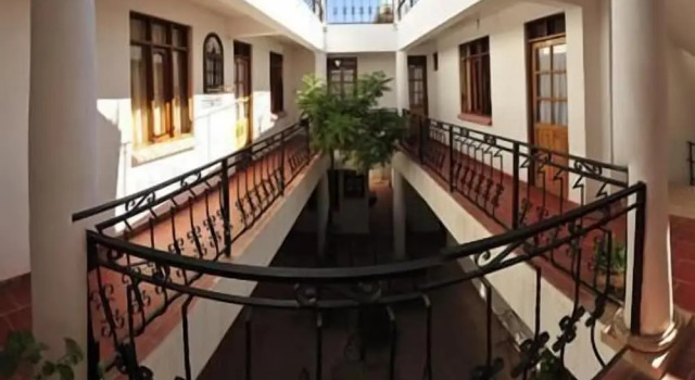 Cruz de Popayán, Book Hotel Hoteller i Chuquisaca Region med morgenmad, Morgenmad