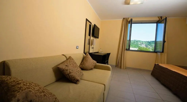 Четырёхместный номер Comfort Hotel Letizià