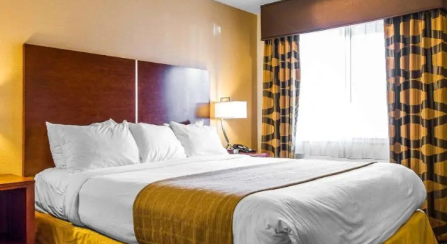 Quality Inn, Prenota Hotel Martinez San Francisco Bay Area