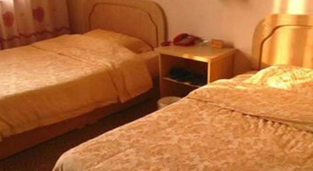 Kelinning Hotel West Coast Bus Terminal, Prenota Hotel Hotel a Shandong con parcheggio, Parcheggio