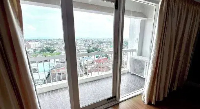 Люкс Deluxe Pailyn Hotel Phitsanulok