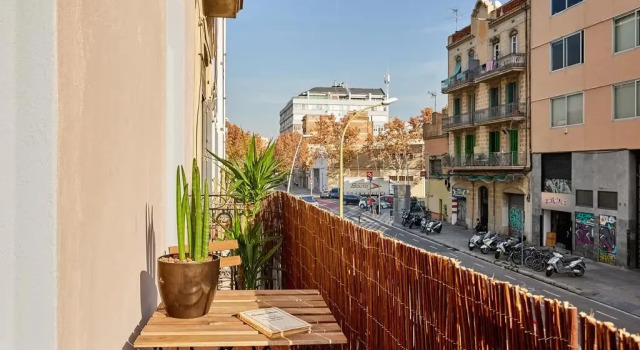 Home Around Vintage Suites, Забронировать Отель Барселона провинция Барселона, рядом с Приход Св. Августина