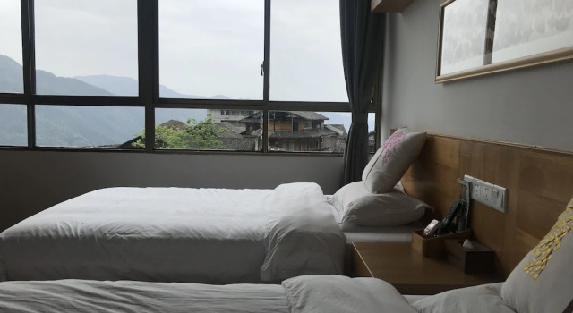 Двухместный номер Standard Travelling With Hotel Long Ji Ping An