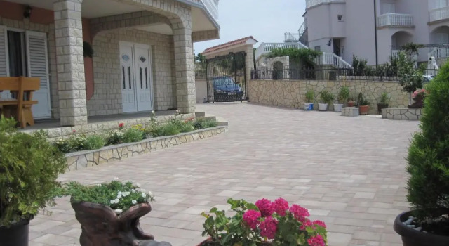 Villa Lily, Забронировать Вилла Отели Приморско-Горанской жупания с бассейном, Бассейн