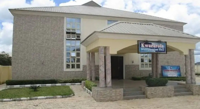 Elim Top Suites