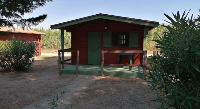 Camping Green Village Pin Tourist, Book Campground Hotels in Murgia with Parking, Parking