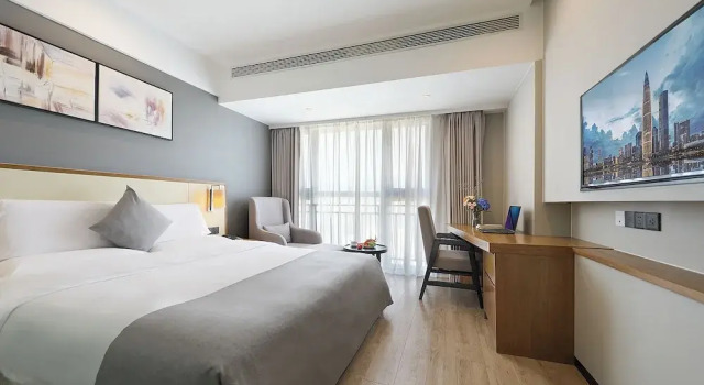 Номер Comfort Shenzhen Hongdu Hotel