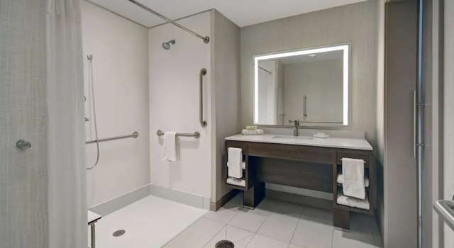 Двухместная студия Home2 Suites by Hilton Blacksburg University