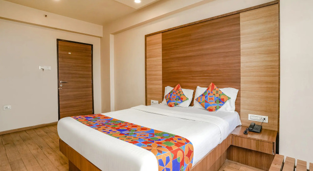 Fabhotel Mahadev Residency, Забронировать Отель Отели штата Махараштры с завтраком, Завтраки