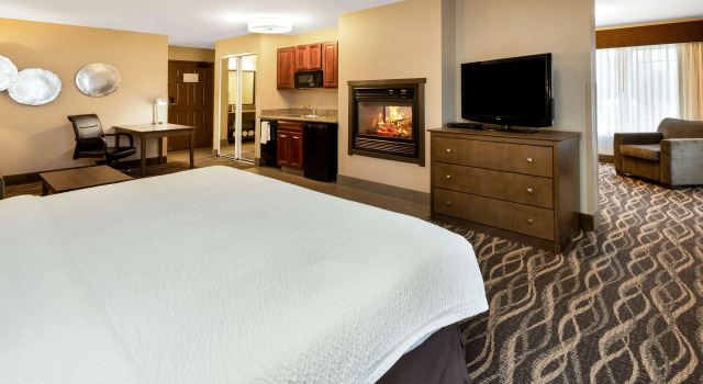 Двухместный люкс Best Western Plus Kalispell/Glacier Park West Hotel & Suites