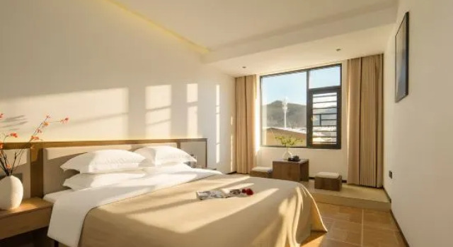 Семейный люкс с 2 комнатами с красивым видом из окна Shangri-La Wenyuan elegant residence designer homestay