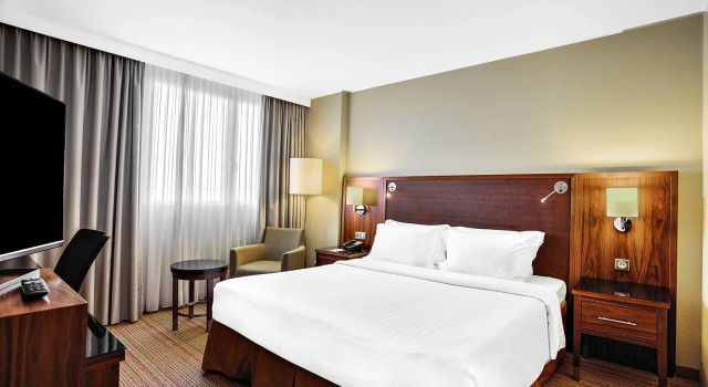 Двухместный номер Standard Courtyard by Marriott Toulouse Airport