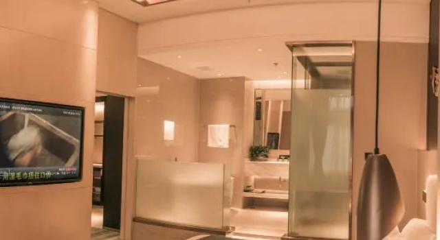 Люкс Chongqing Chaomu Collection Hotel (Banan Wanda Xuetangwan Subway Station)