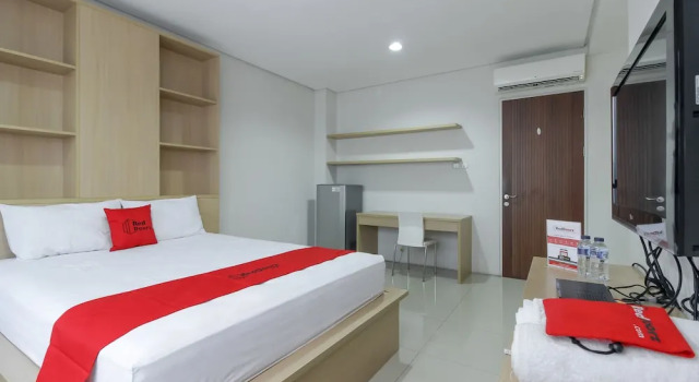 RedDoorz @ Patal Senayan 4, Book Hotel Jakarta Jakarta Province