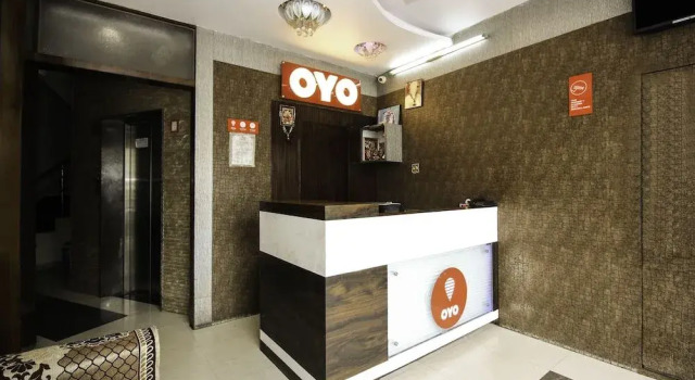 OYO 15424 Hotel Galaxy Palace, Rezervovat Hotel Adžmér Rajasthan