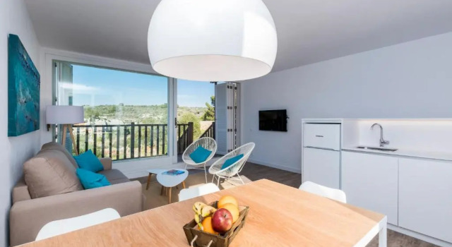 Apartamentos Playa de Canutells, Buchen Sie Ferienwohnung Apartments in Menorca, Ferienwohnung