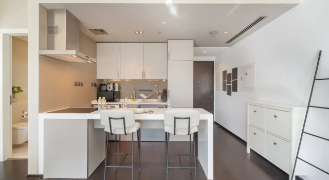 Cozy 1-bedroom Apartment at West Avenue Tower Near Marina Beach, Забронировать Апартаменты/квартира Апартаменты Эмирата Дубая, рядом с Dubai Marina Yacht Club, Апартаменты/квартира