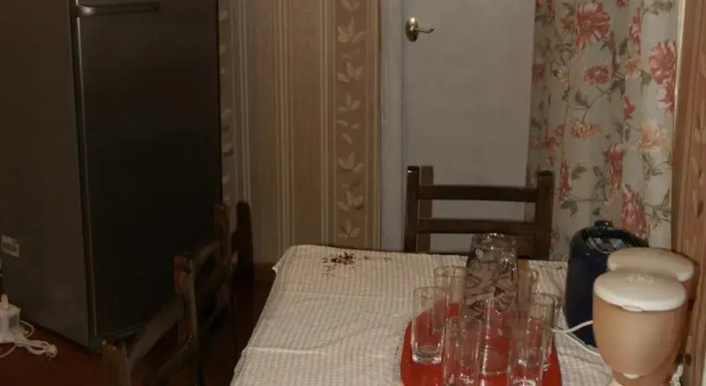 Hostel Gio, Забронировать Хостел Хостелы Кутаиси, рядом с Bagrati Cathedral, Хостел