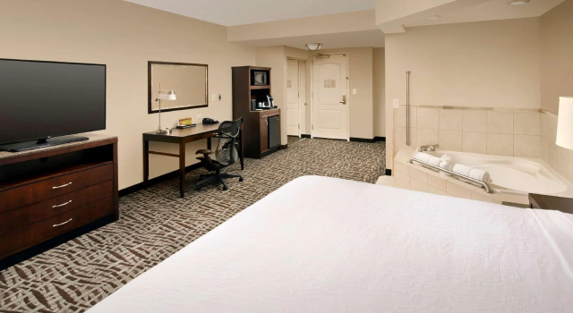 Двухместный номер Standard Hilton Garden Inn Winston-Salem/Hanes Mall