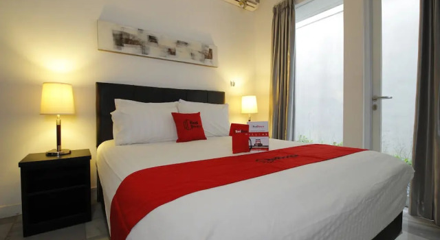 Reddoorz @ Ampera
