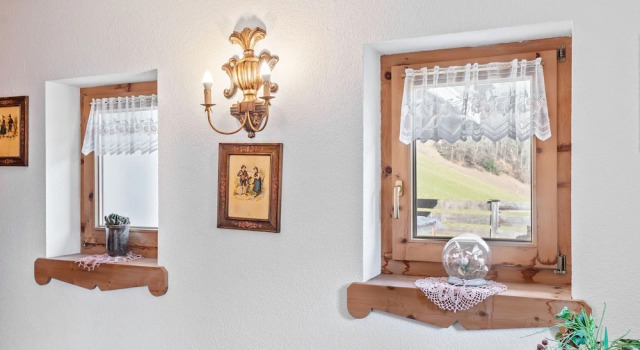 Enticing Apartment in Zellberg With Fireplace, Забронировать Апартаменты/квартира Апартаменты Тироля, Апартаменты/квартира